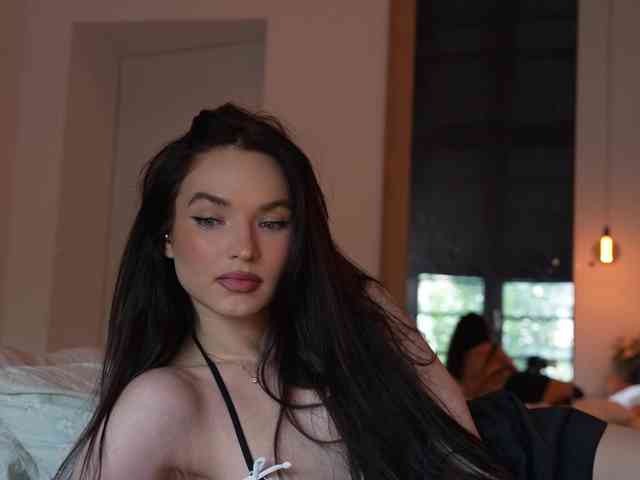 blackvelveet webcam