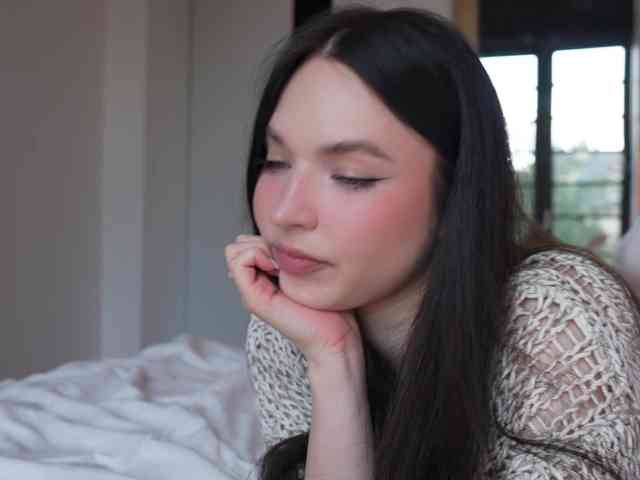 blackvelveet webcam