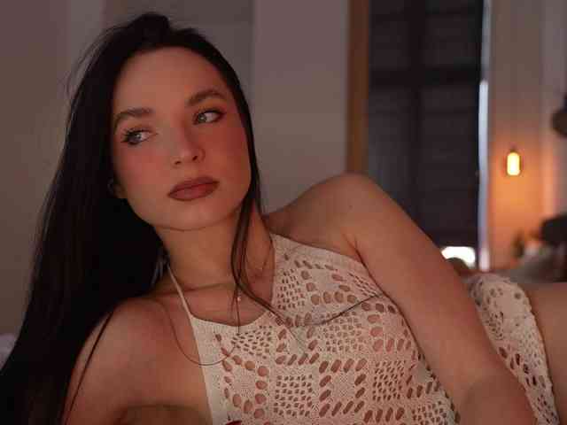 blackvelveet webcam