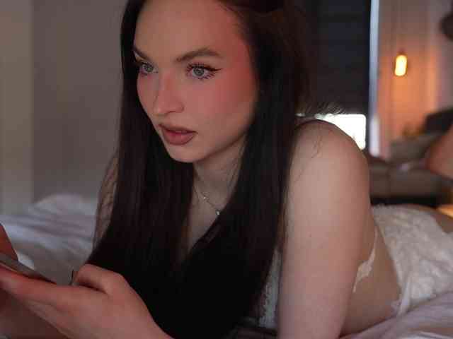 blackvelveet webcam