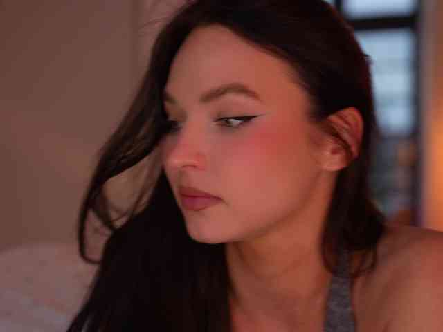 blackvelveet webcam