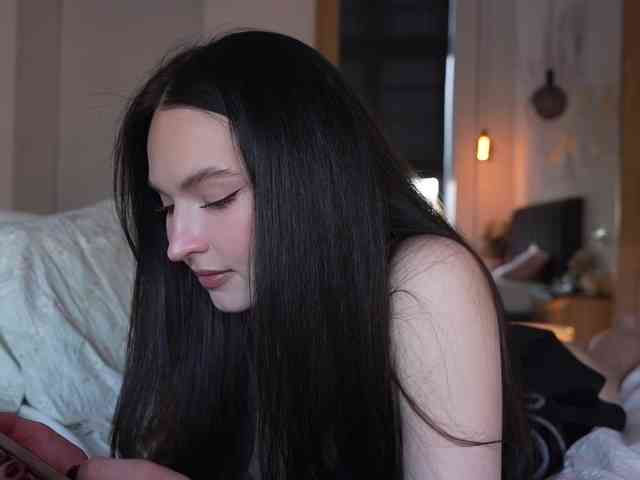 blackvelveet webcam