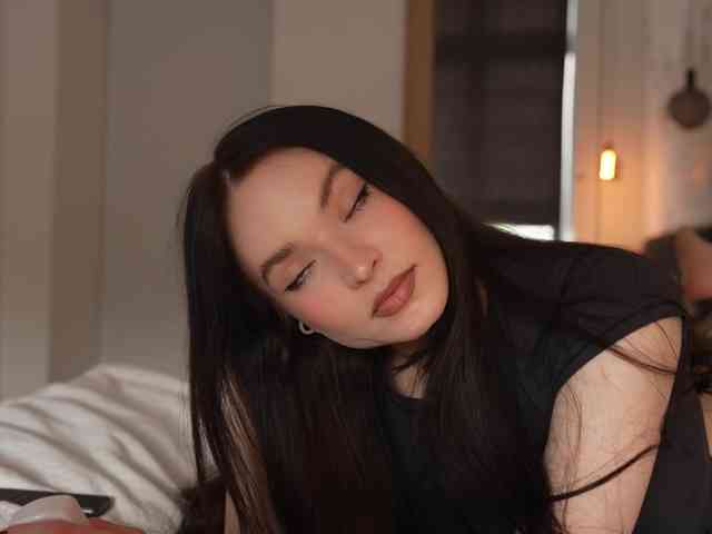 blackvelveet webcam