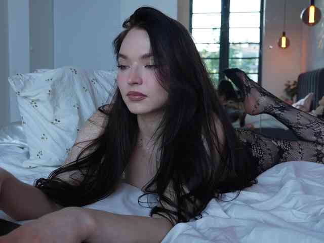 blackvelveet webcam