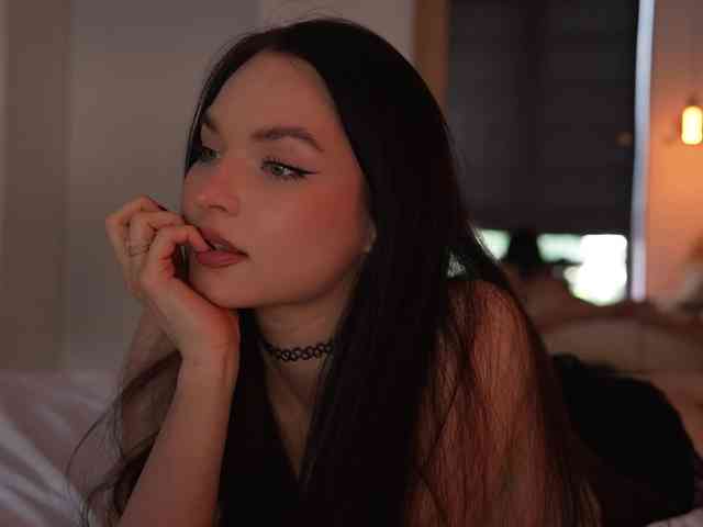 blackvelveet webcam