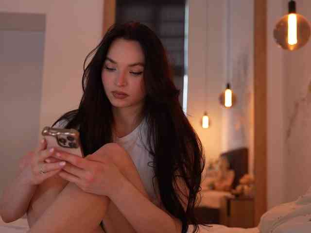 blackvelveet webcam