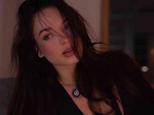 blackvelveet webcam