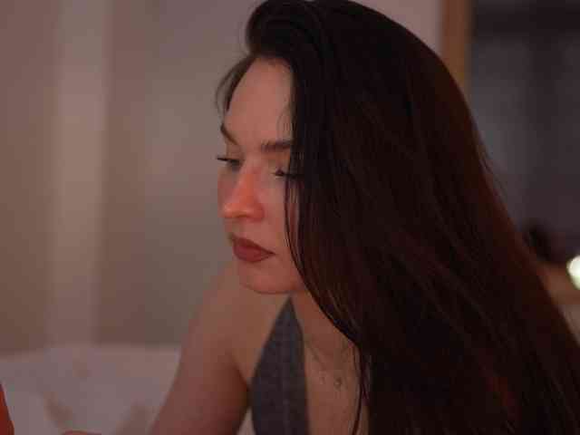 blackvelveet webcam