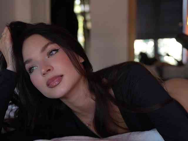 blackvelveet webcam