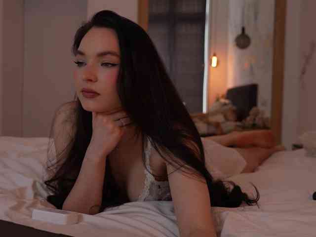 blackvelveet webcam