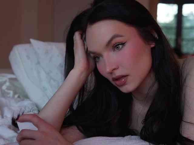 blackvelveet webcam