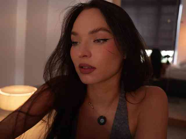 blackvelveet webcam