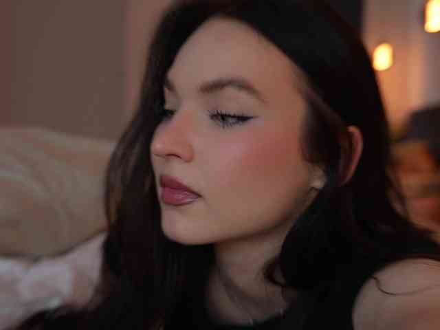 blackvelveet webcam