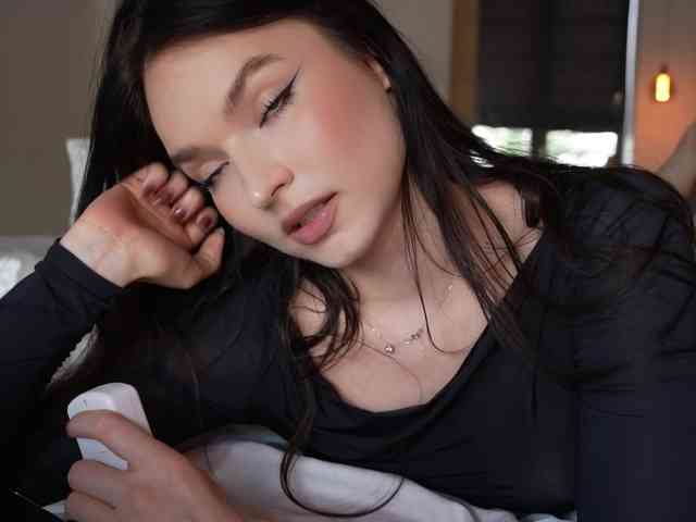 blackvelveet webcam