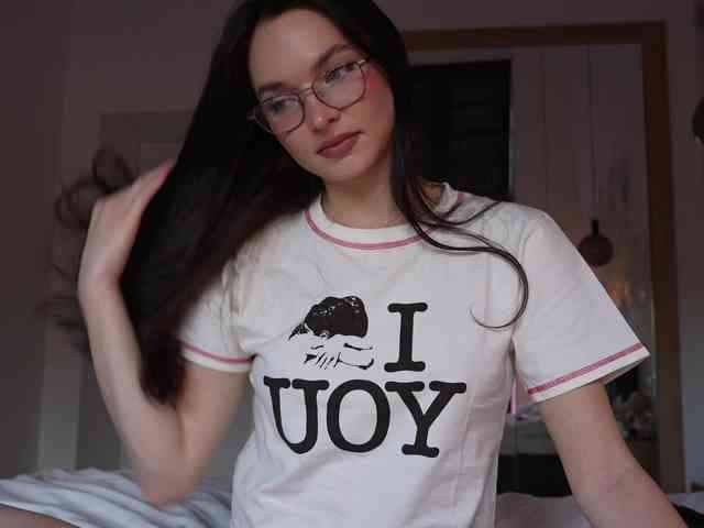 blackvelveet webcam