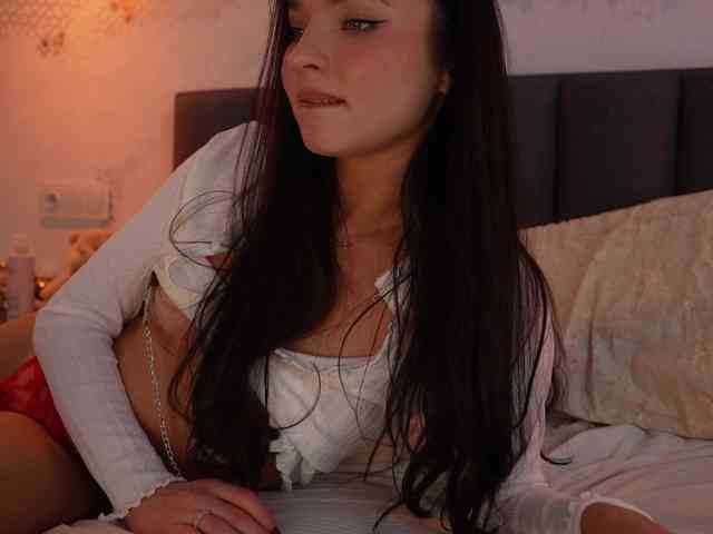 blackvelveet webcam