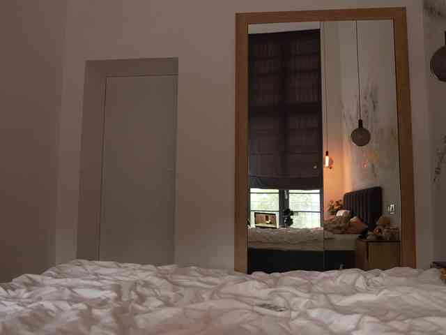 blackvelveet webcam