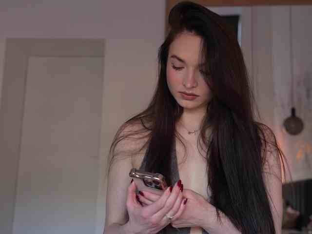 blackvelveet webcam