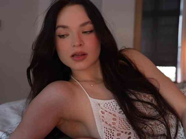 blackvelveet webcam