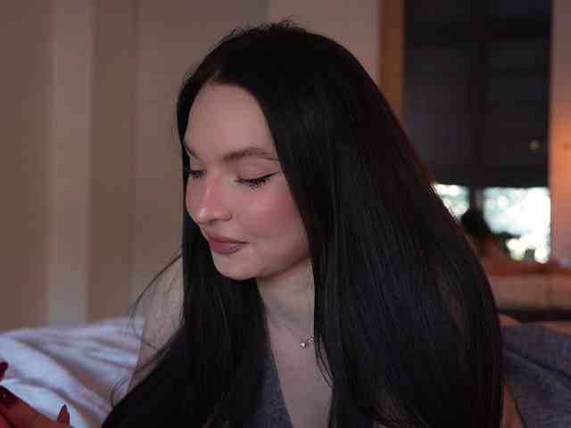 blackvelveet webcam