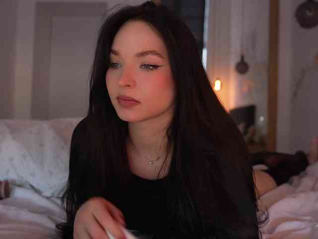 blackvelveet webcam