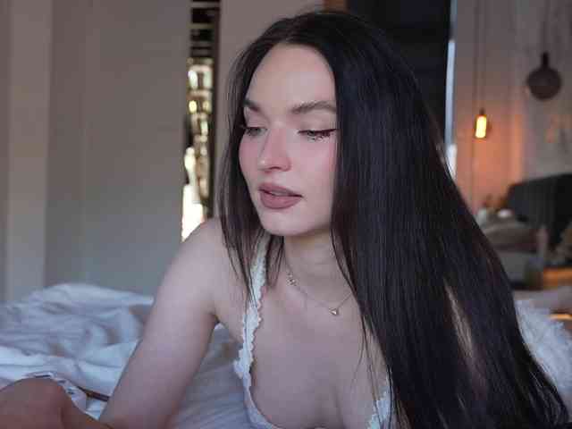 blackvelveet webcam