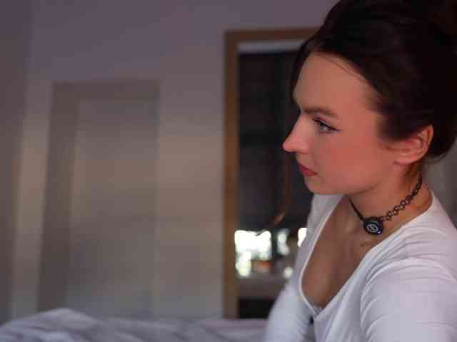 blackvelveet webcam