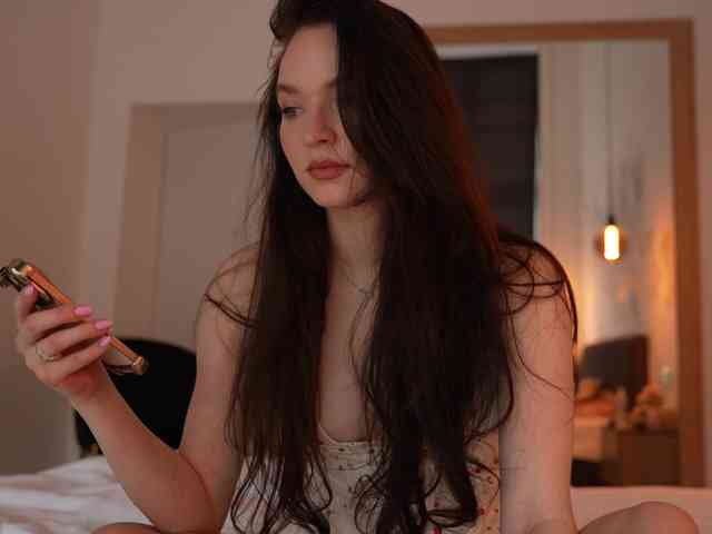 blackvelveet webcam