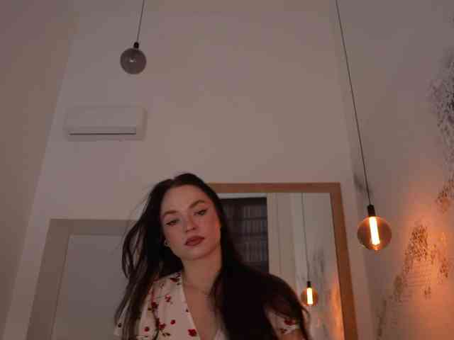 blackvelveet webcam