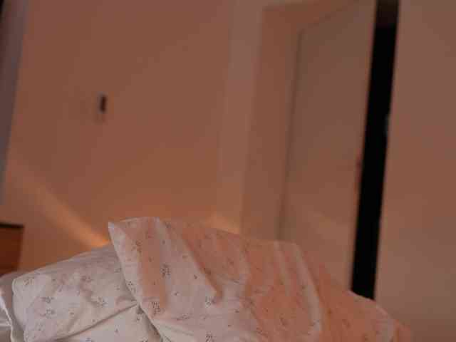 blackvelveet webcam