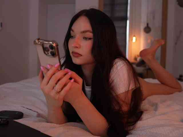 blackvelveet webcam