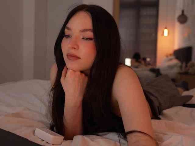 blackvelveet webcam