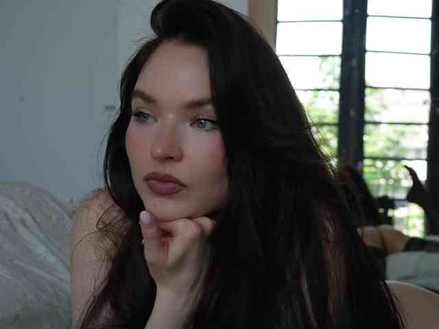 blackvelveet webcam