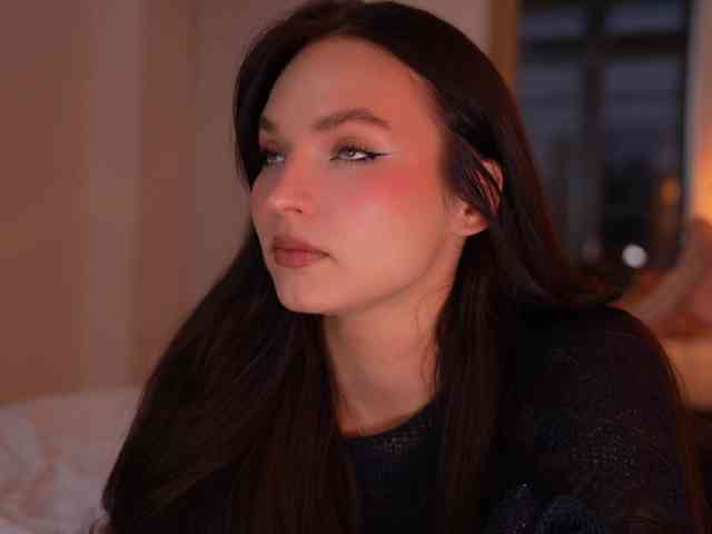 blackvelveet webcam