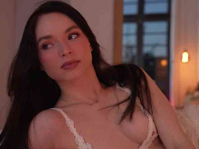 blackvelveet webcam