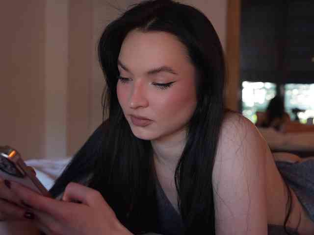 blackvelveet webcam