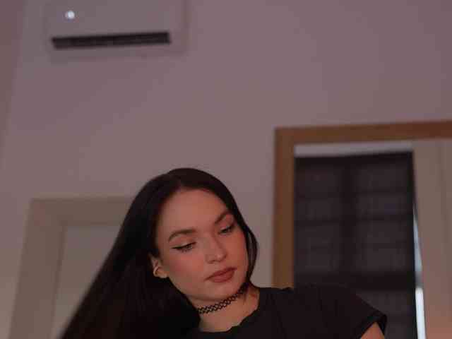 blackvelveet webcam