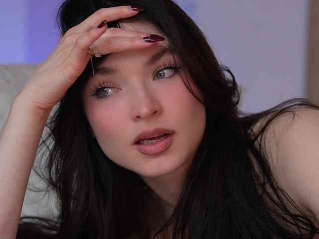 blackvelveet webcam
