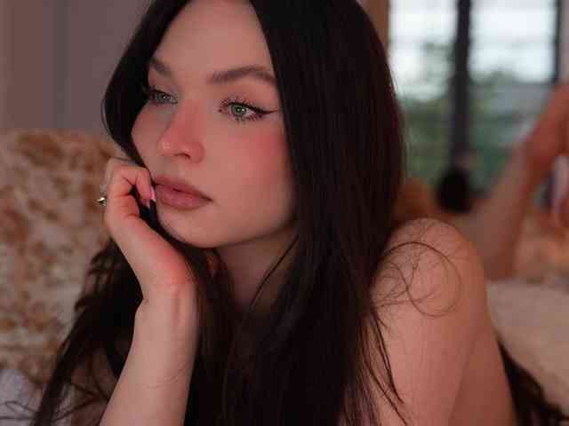 blackvelveet webcam