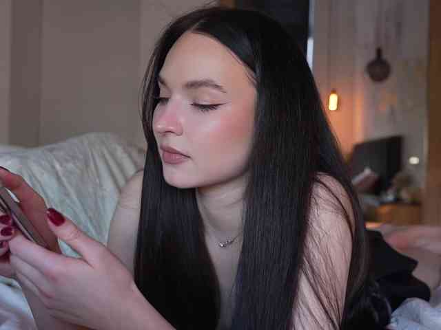 blackvelveet webcam