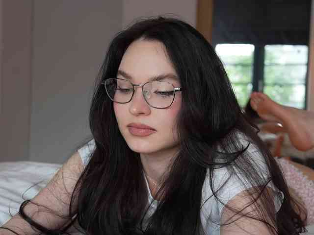 blackvelveet webcam
