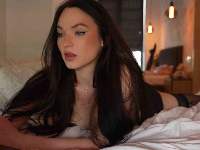 blackvelveet webcam