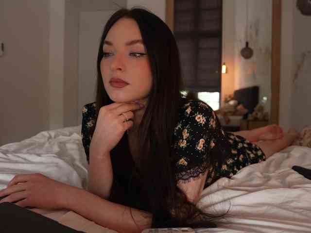 blackvelveet webcam