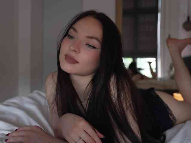 blackvelveet webcam