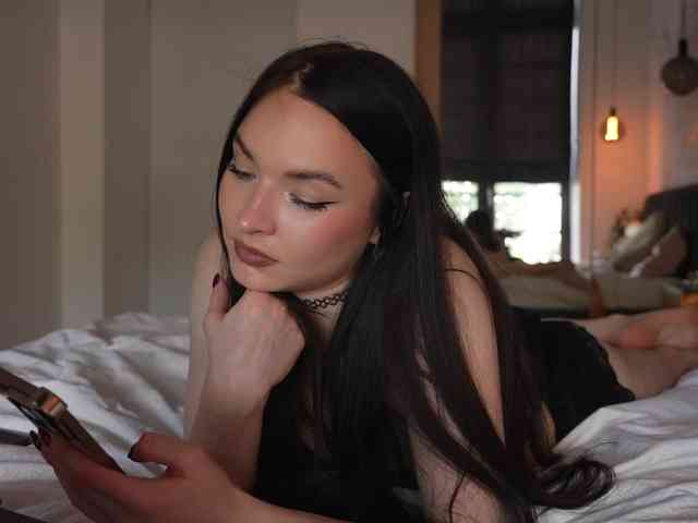 blackvelveet webcam