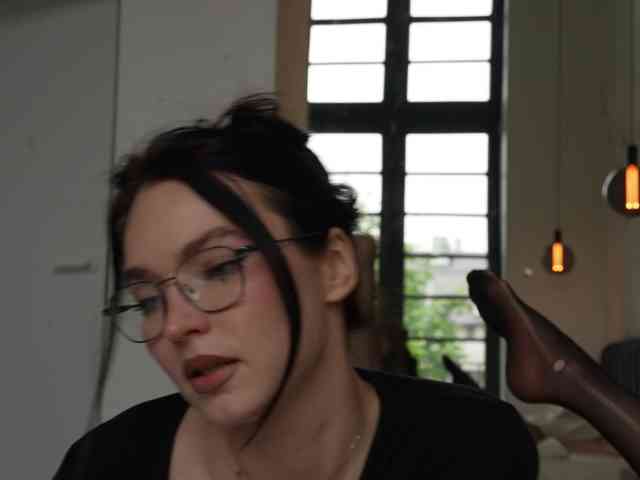 blackvelveet webcam