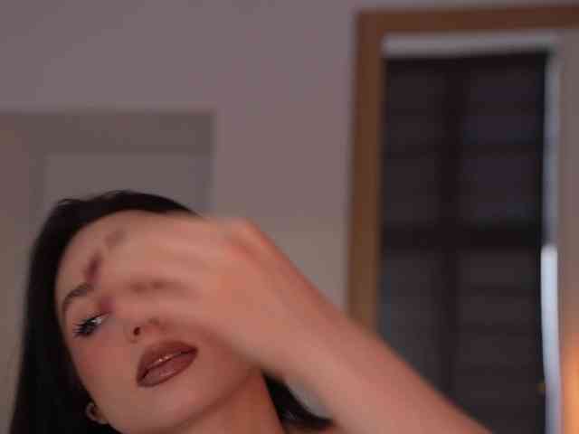 blackvelveet webcam