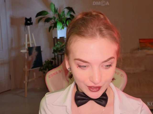 KOTTYAA live webcam show