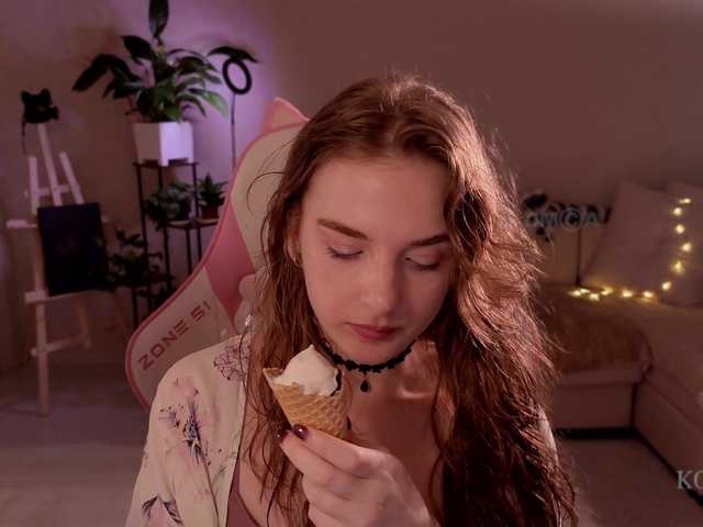 Kottyaaaa live cam on BongaCams
