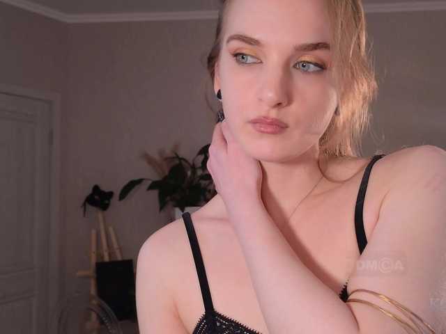 Live трансляция KOTTYAA - Runet.cam